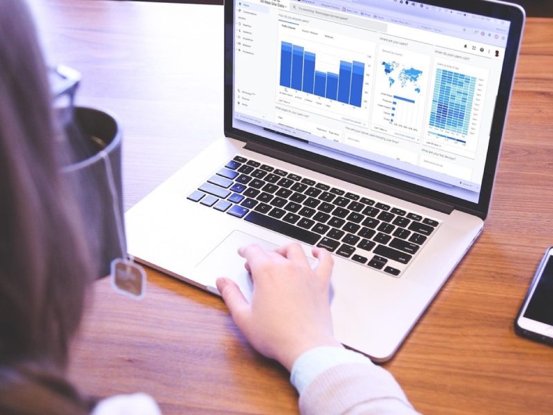 Heap ou Mixpanel : comparatif neutre pour l&rsquo;analyse produit